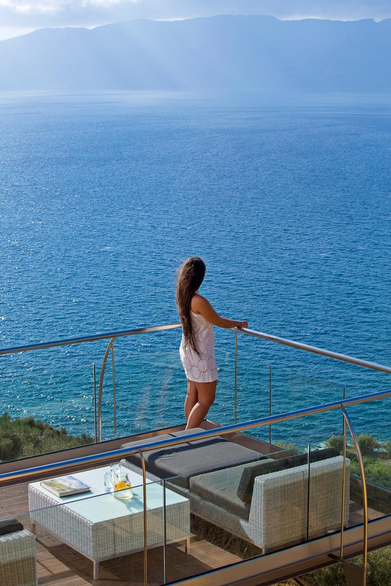 Beachfront Ravdoucha Epavlis Eleni Villa - Pool, Hot Tub, Gym, Sauna, Private Parking, Wifi Chania  Exterior foto