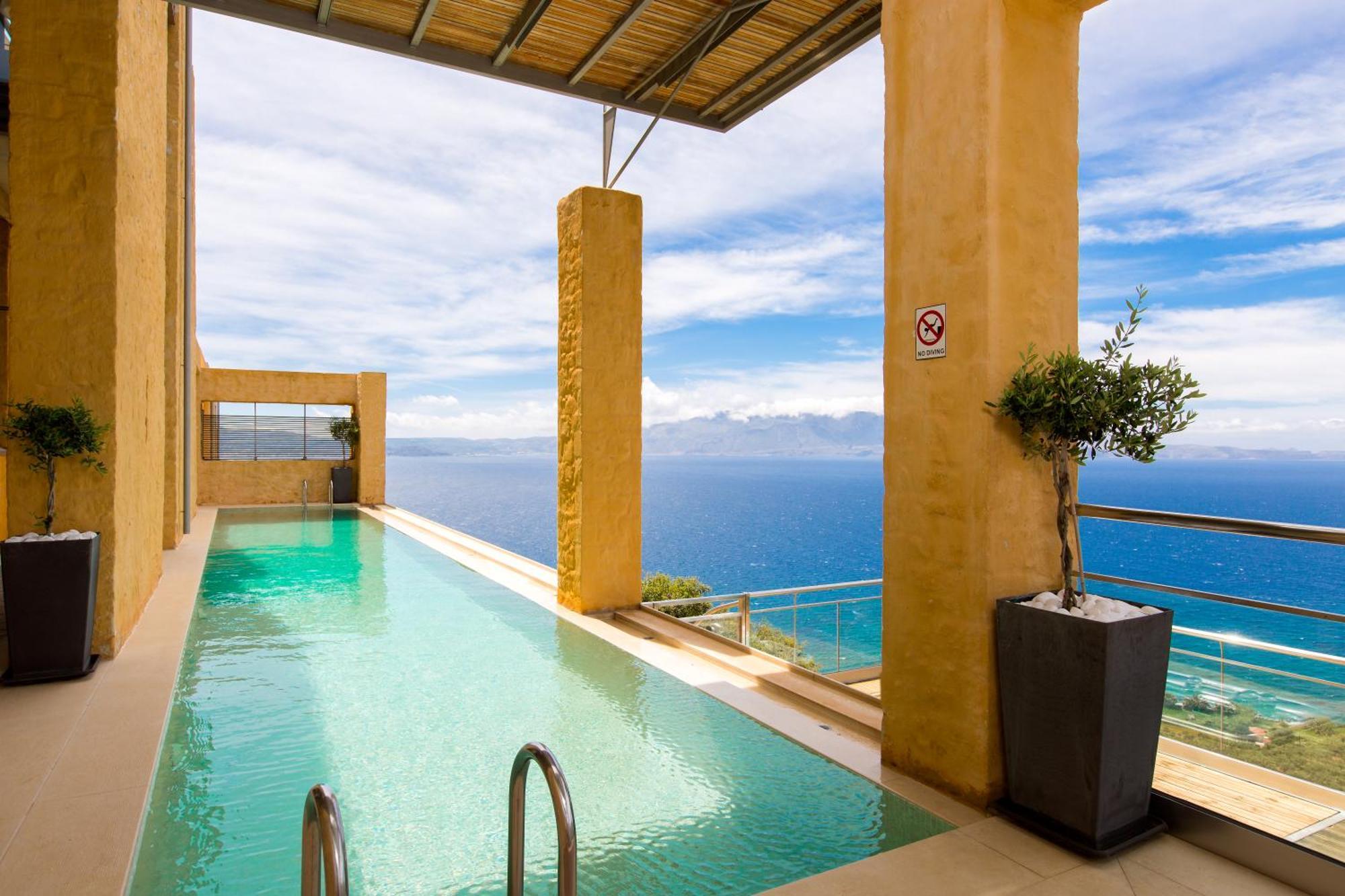 Beachfront Ravdoucha Epavlis Eleni Villa - Pool, Hot Tub, Gym, Sauna, Private Parking, Wifi Chania  Exterior foto